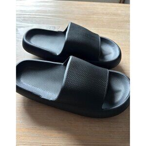 Women Platforms Pillow Slippers Slip Shower Shoes Woman Slide Sandals-Black